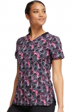 V-Neck Print Top in Caring Beats - Cherokee Infinity - Antimicrobial