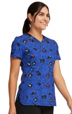 V-Neck Print Top in Wildflower Frenzy - Cherokee Infinity - Antimicrobial