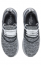 Dart White/Black Sneaker Légère Antidérapante pour Femmes de Infinity Footwear par Cherokee