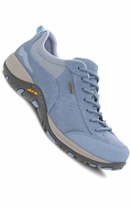 Slip resistant sales shoes canada