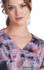 1120PR Planet koi Meadow Print Top - Exotic Waves