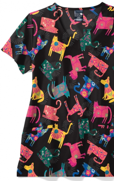 Z18213 Zoe + Chloe Curved V-Neck Print Scrub Top - Pawsitive Vibes