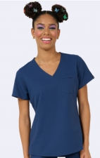 1169 Studio Elevate Tuck-In Top by Zavaté