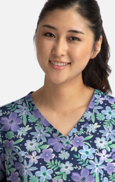 1767 Maevn V-Neck Print Top - Spring Fantasy 1767 Maevn V-Neck Print Top - Spring Fantasy