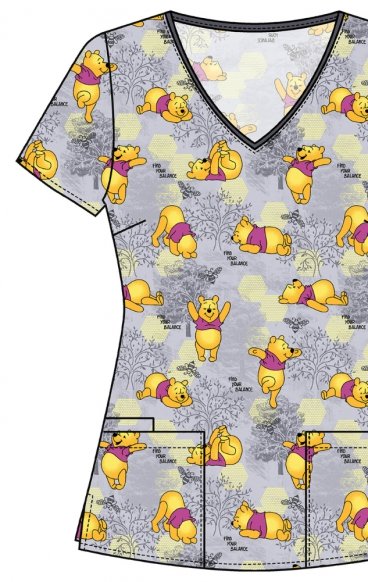 TF614 Tooniforms Haut Imprimer à Col en V avec 3 Poches par Cherokee Uniforms - Namastay Pooh TF614 Tooniforms Haut Imprimer à Col en V avec 3 Poches par Cherokee Uniforms - Namastay Pooh