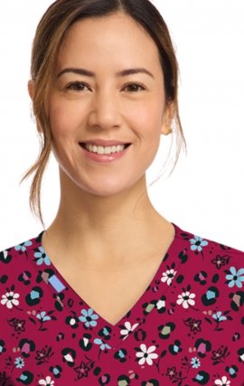 CK856 V-Neck 2 Pocket Print Top by Cherokee - Wild Ditsy