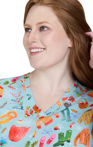 384PRA koi Artist Series Leslie Print Top - Tis The Season 384PRA koi Artist Series Leslie Print Top - Tis The Season