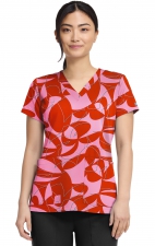 MC8564 Med Couture 2 Pocket V-Neck Print Top - Hopscotch