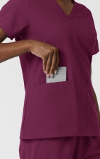 6180 Nürtur Front Seam V-Neck Top by WINK