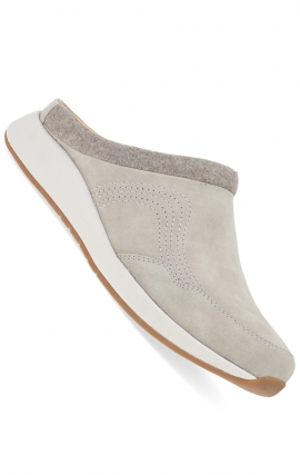 Claudia Stone Burnished Suede Chaussure Slip-On par Dansko